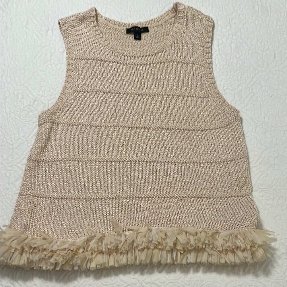 Ann Taylor cream sleeveless top!